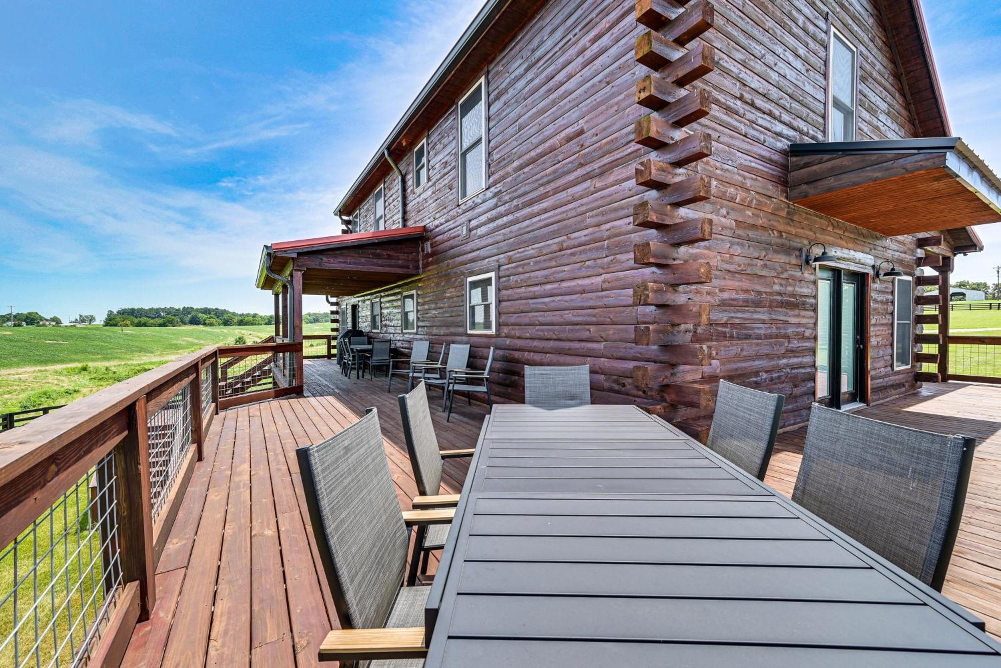 Scenic Getaway With Deck 7 Mi To Mammoth Cave Park! Villa Brownsville Luaran gambar