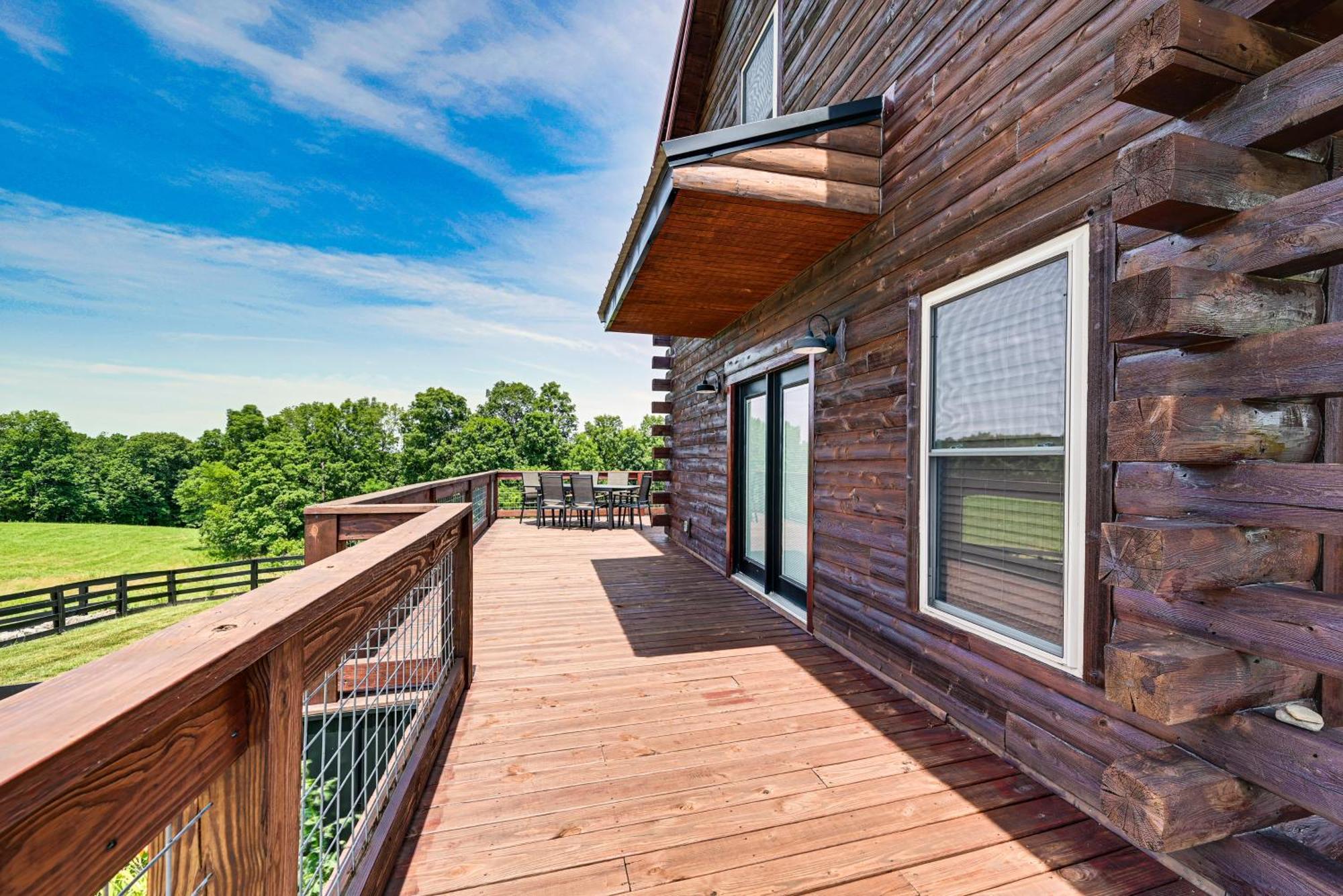 Scenic Getaway With Deck 7 Mi To Mammoth Cave Park! Villa Brownsville Luaran gambar